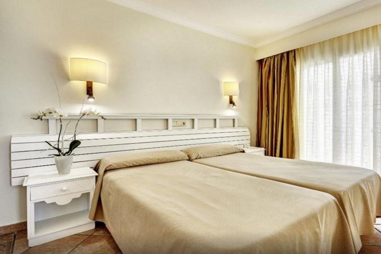 Grupotel Picafort Beach Can Picafort  Bagian luar foto